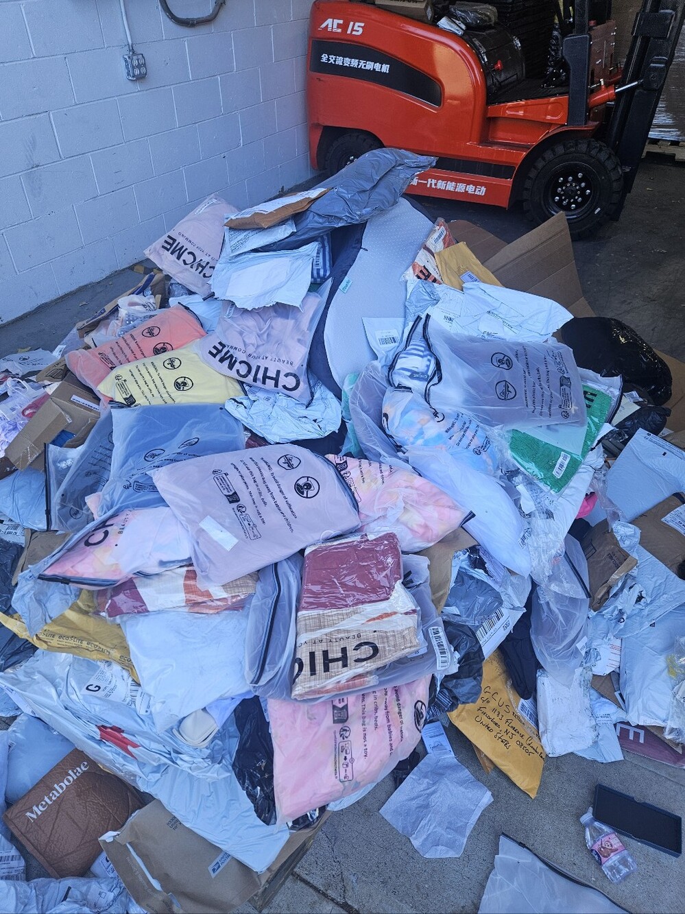 Unclaimed/Returned Mail Mystery Box - 5lbs - Picture 2 of 4